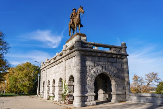 Ulysses S Grant Monument. Presidential memorial in Chicago. Lincoln Park historical memorial. Monument of Ulysses S Grant. Historic architecture monument. Architectural memorial.