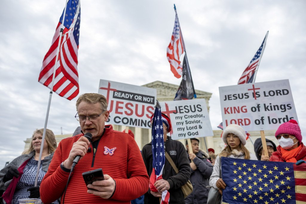 Rallying for rioters: Protesters gather in D.C. in defense of Jan. 6 insurrectionists (Photo by Tasos Katopodis/Getty Images)